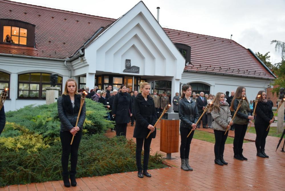 Az aradi vértanúkra emlékezett a város